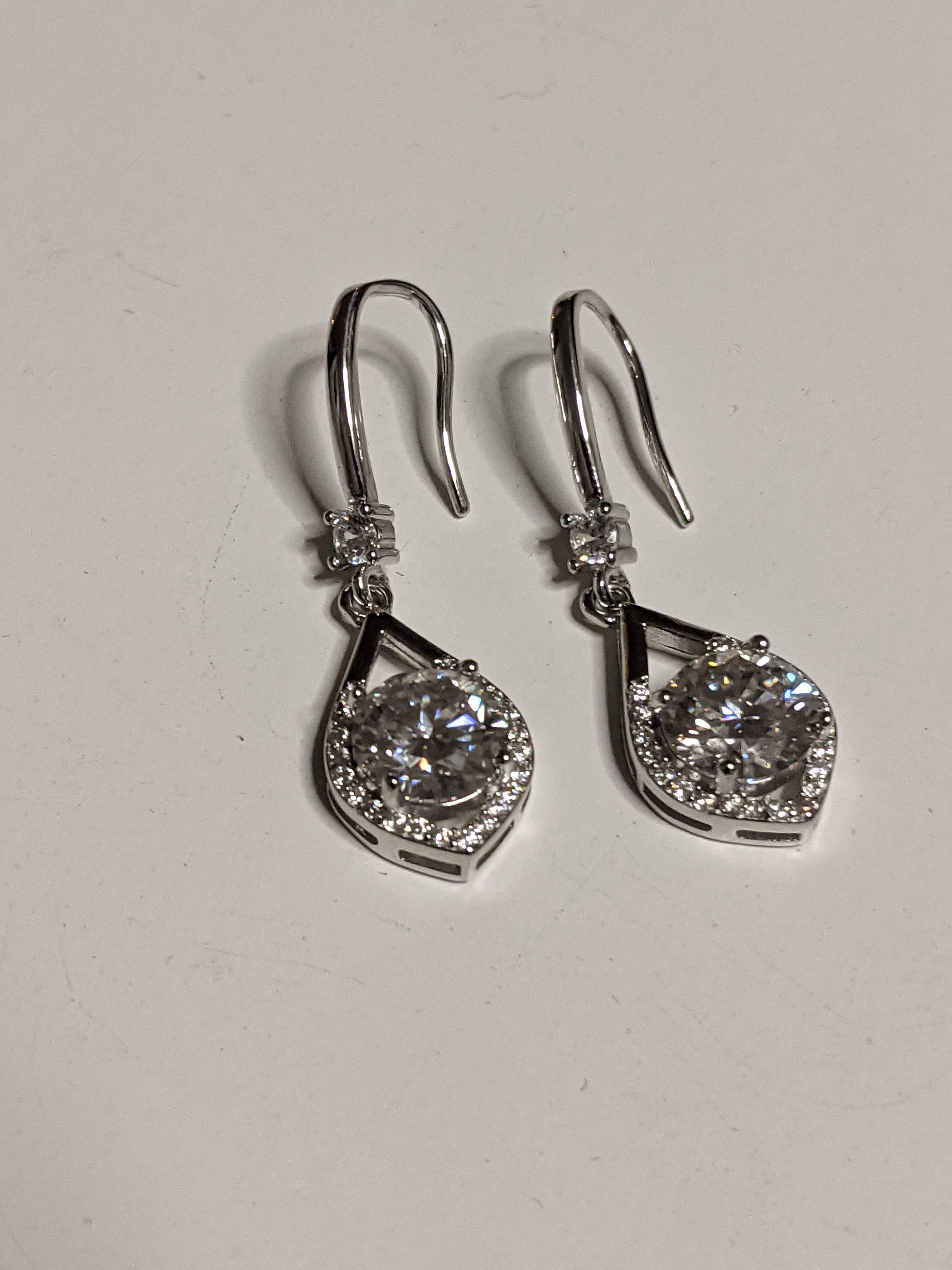 Moissanite drop earrings